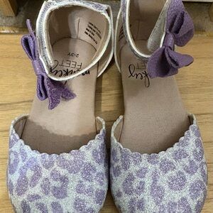 Monkey Feet Lavender Glitter Dress Shoes with Bow